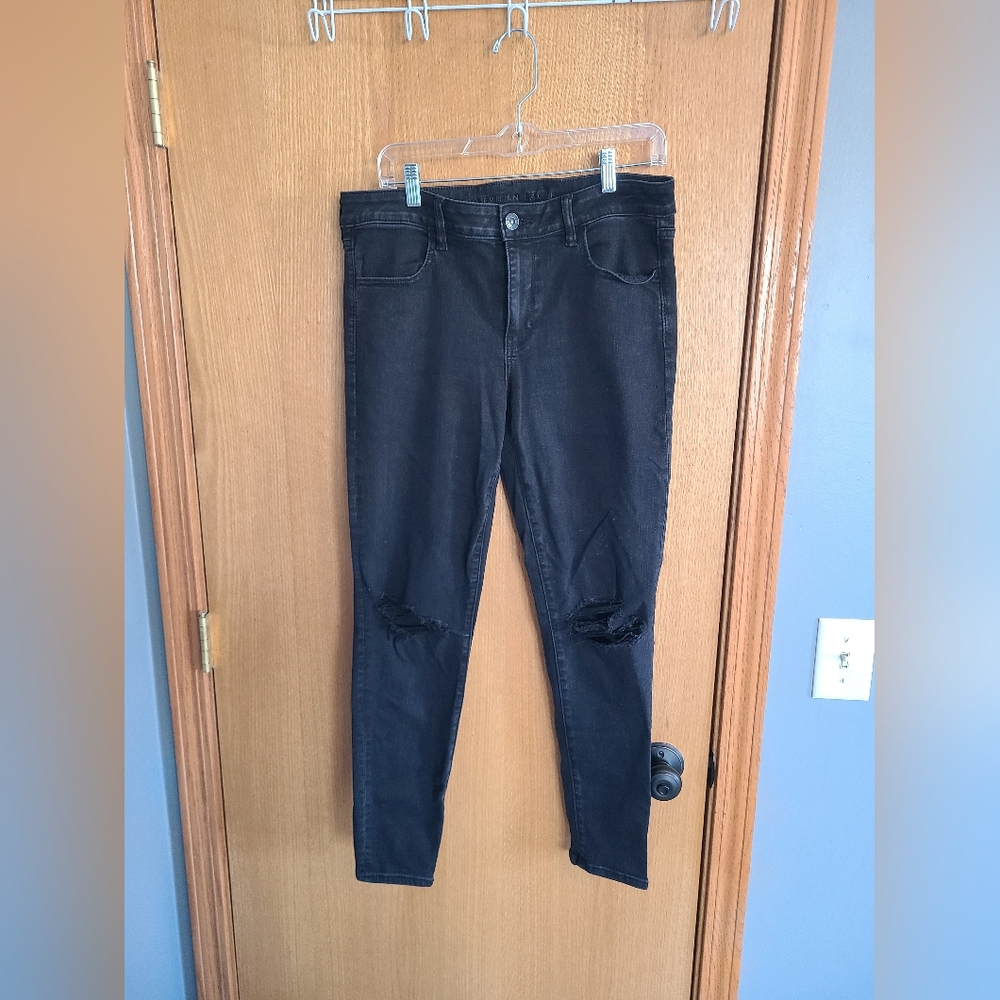 American Eagle Black Distressed Jeans